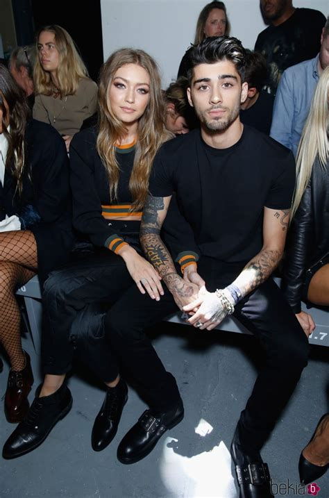 gigi hadid and zayn malik versace|zayn malik gigi hadid split.